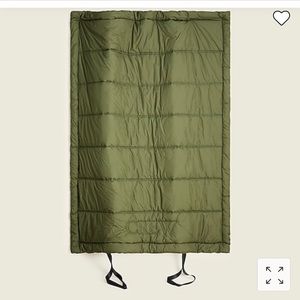 NWOT J. Crew Quilted Puffer Blanket with Primaloft